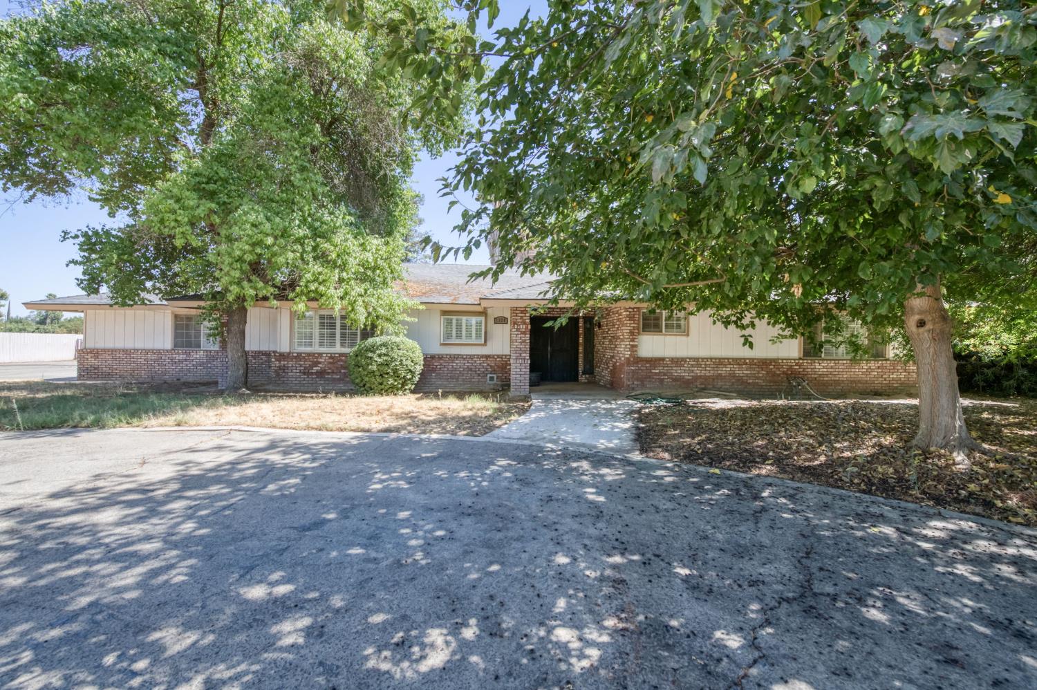 1328 N Grantland Ave, Fresno, CA 93723