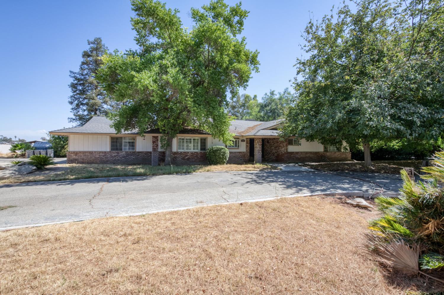 1328 N Grantland Ave, Fresno, CA 93723