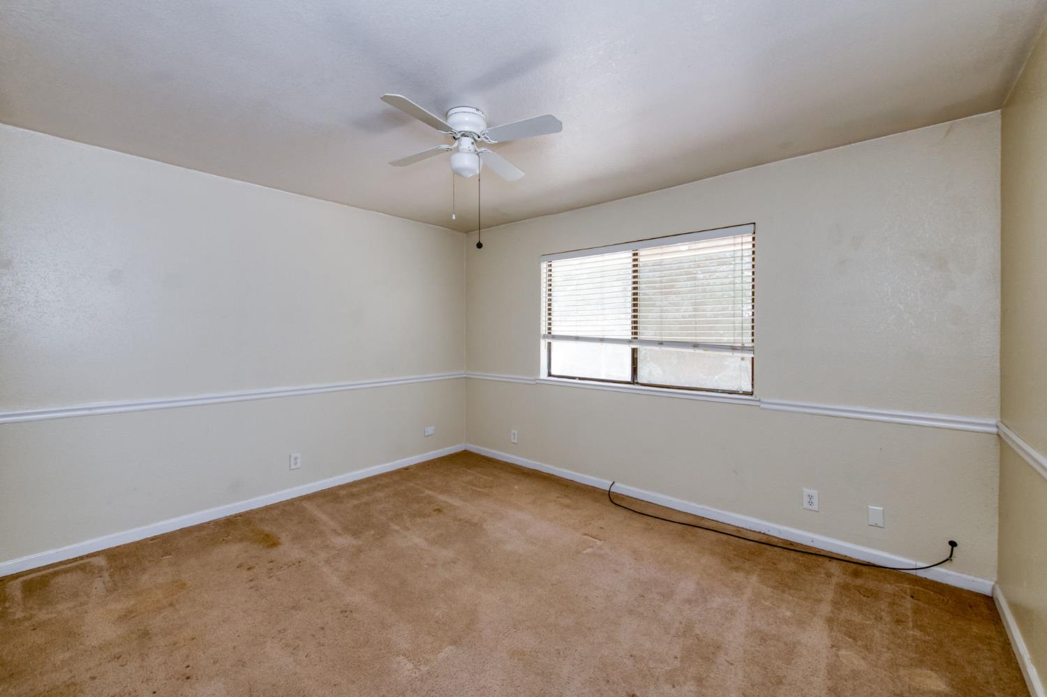 1328 N Grantland Ave, Fresno, CA 93723