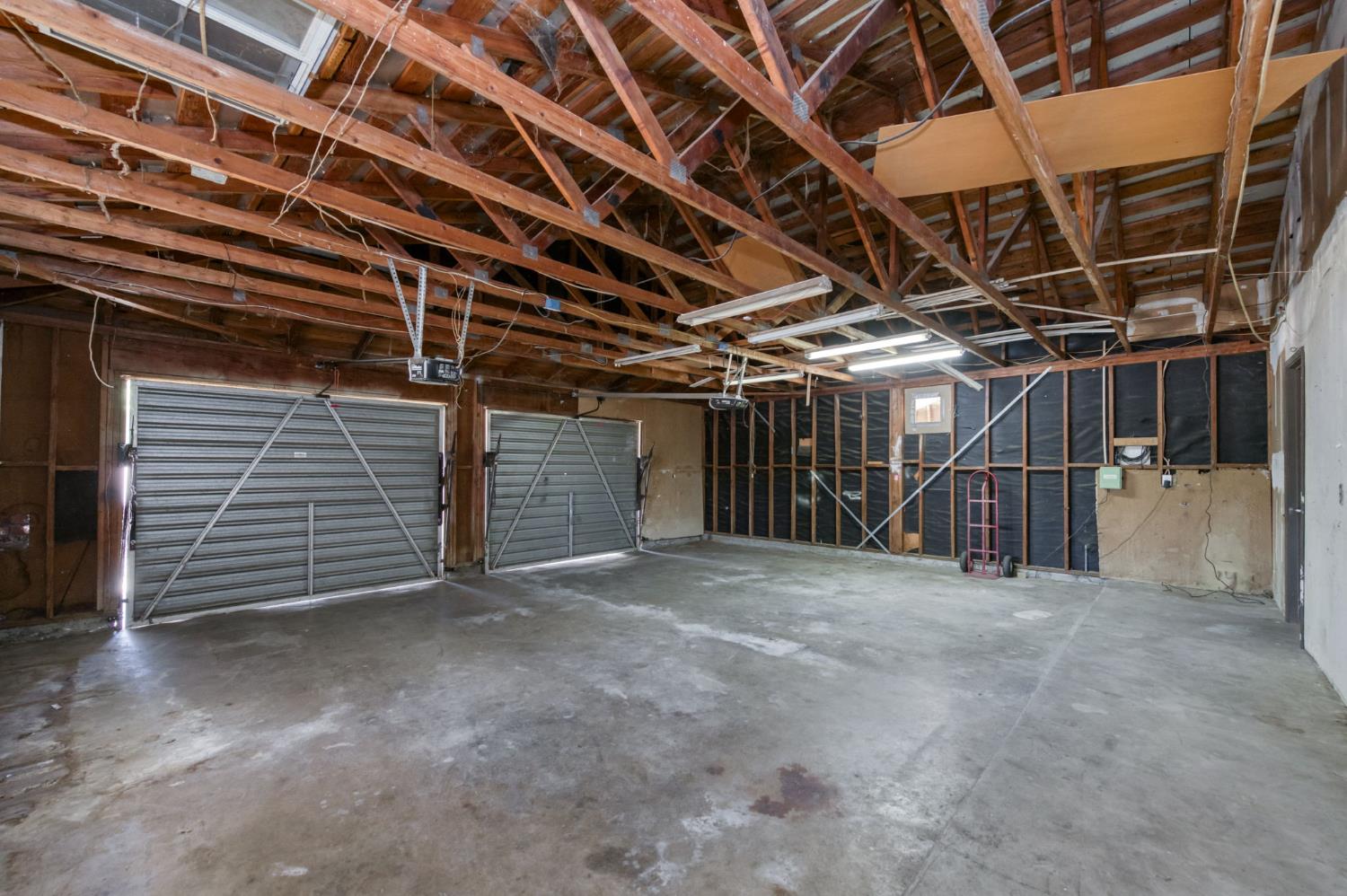 1328 N Grantland Ave, Fresno, CA 93723