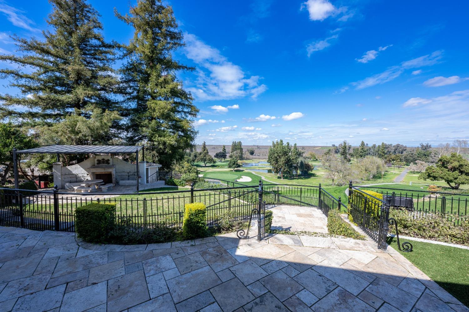 3520 W Buena Vista, Fresno, CA 93711
