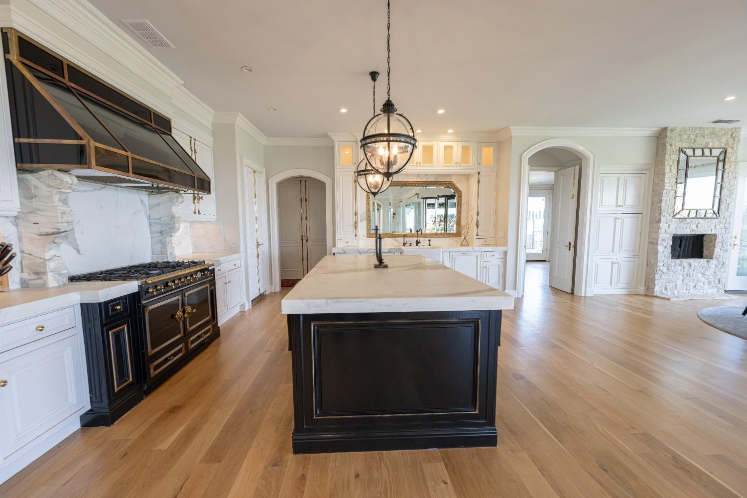 3520 W Buena Vista, Fresno, CA 93711