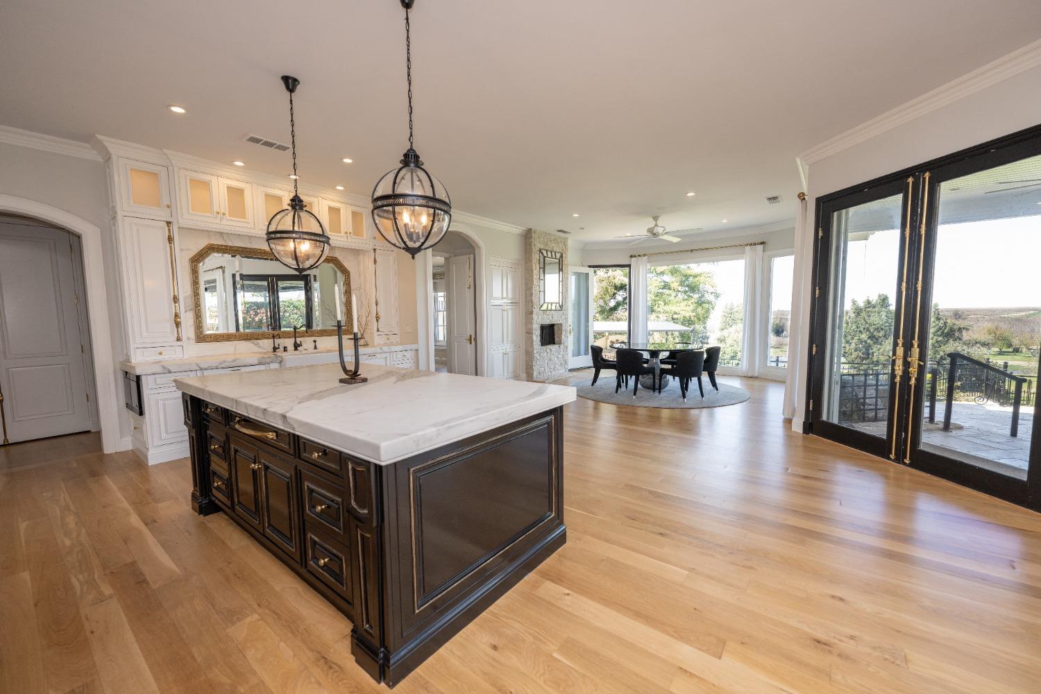 3520 W Buena Vista, Fresno, CA 93711