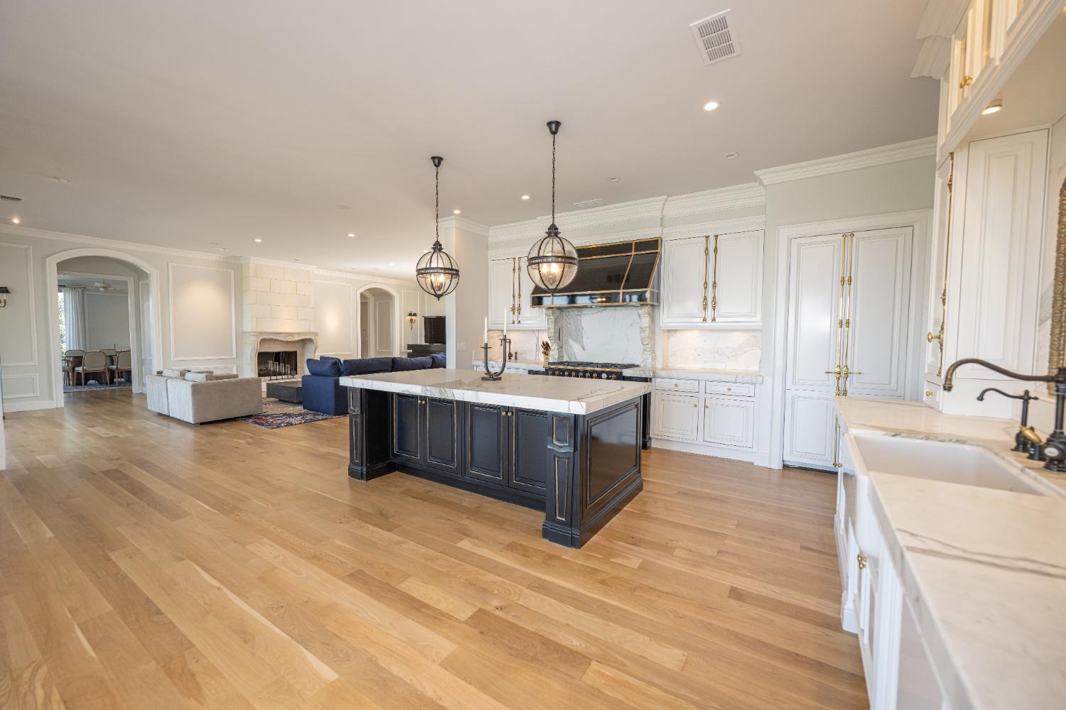 3520 W Buena Vista, Fresno, CA 93711
