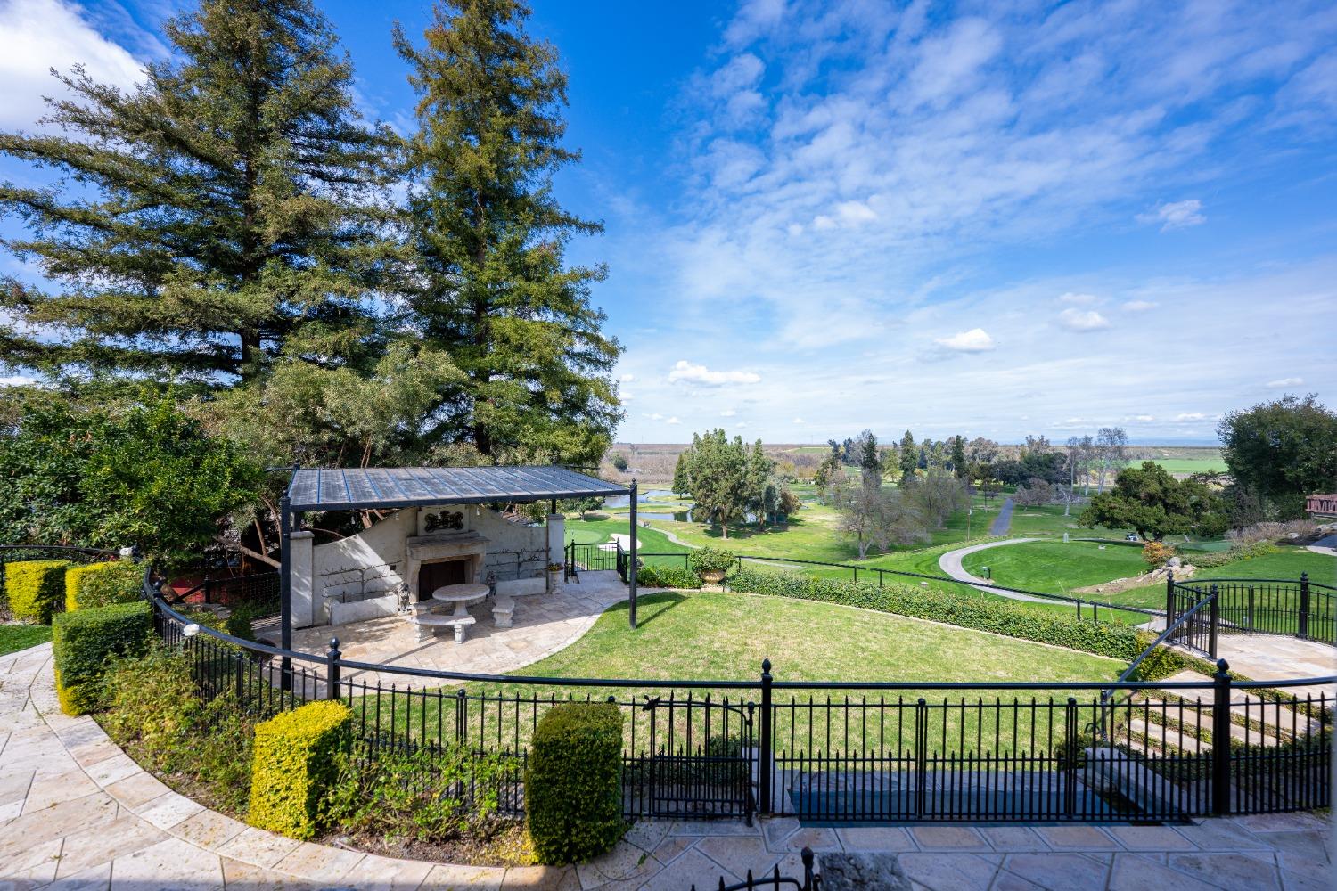 3520 W Buena Vista, Fresno, CA 93711
