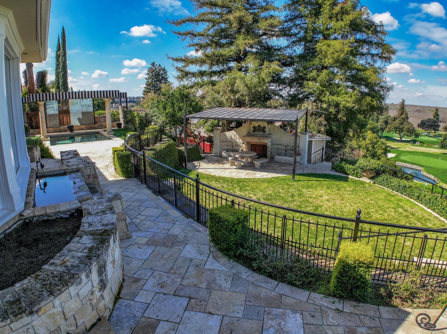 3520 W Buena Vista, Fresno, CA 93711