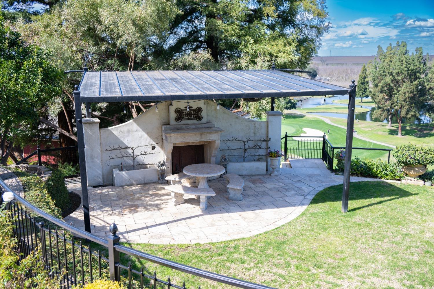 3520 W Buena Vista, Fresno, CA 93711