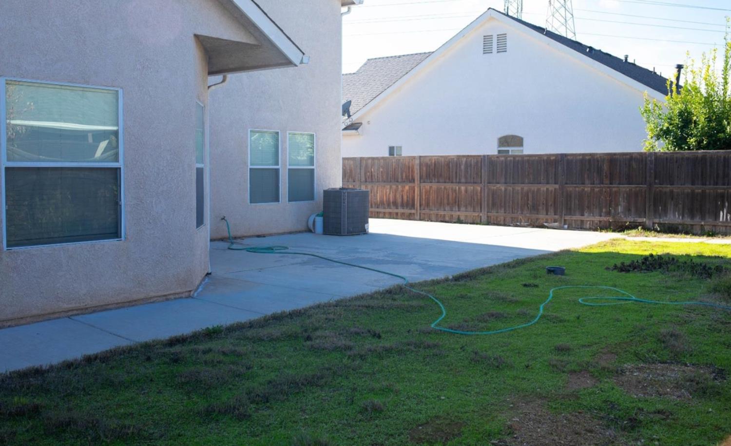 4712 W Celeste Ave, Fresno, CA 93722