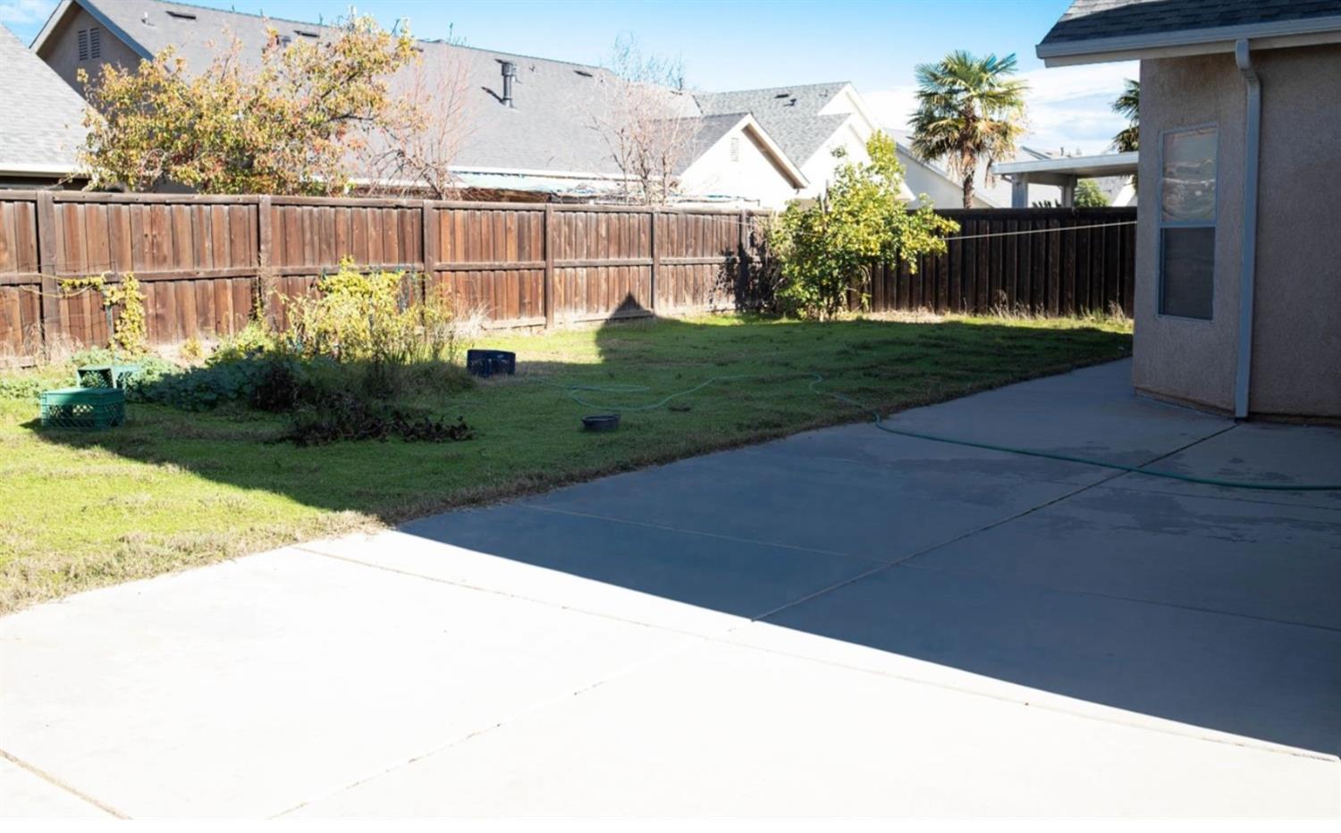 4712 W Celeste Ave, Fresno, CA 93722