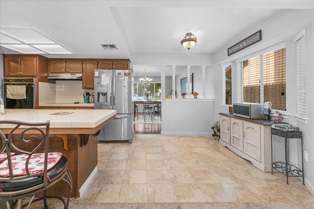4188 N Constance Ave, Fresno, CA 93722