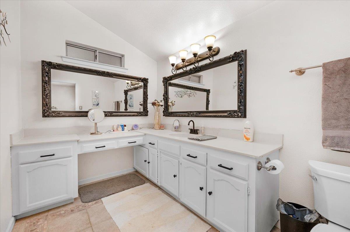 4188 N Constance Ave, Fresno, CA 93722
