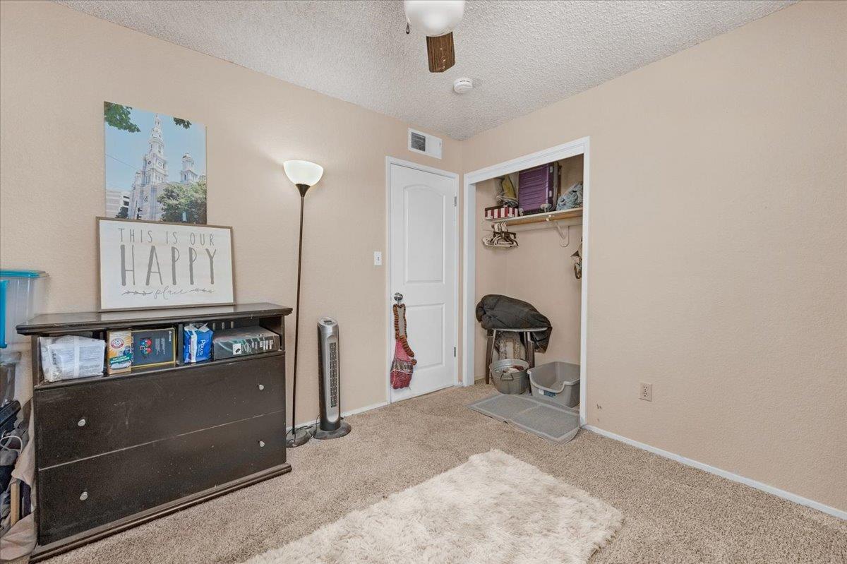 4188 N Constance Ave, Fresno, CA 93722