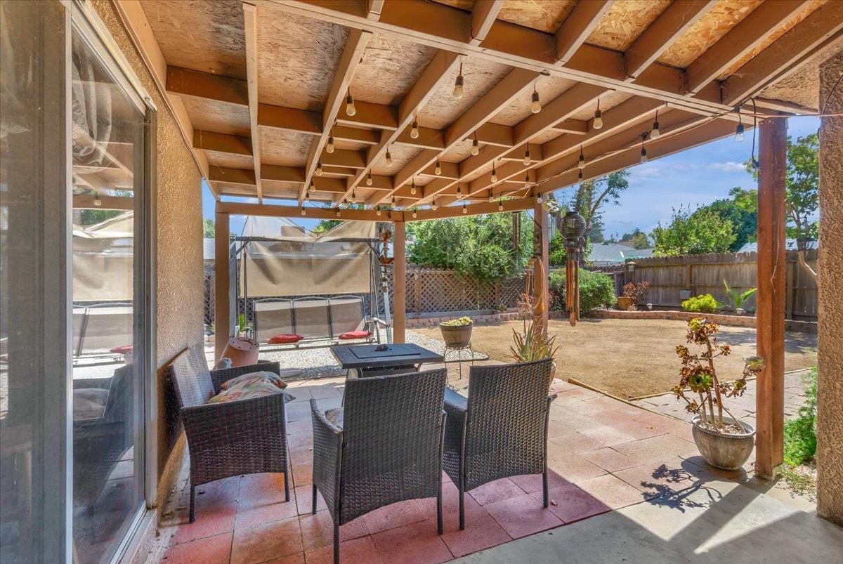4188 N Constance Ave, Fresno, CA 93722