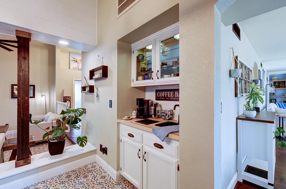 1149 E Salem Ave, Fresno, CA 93720