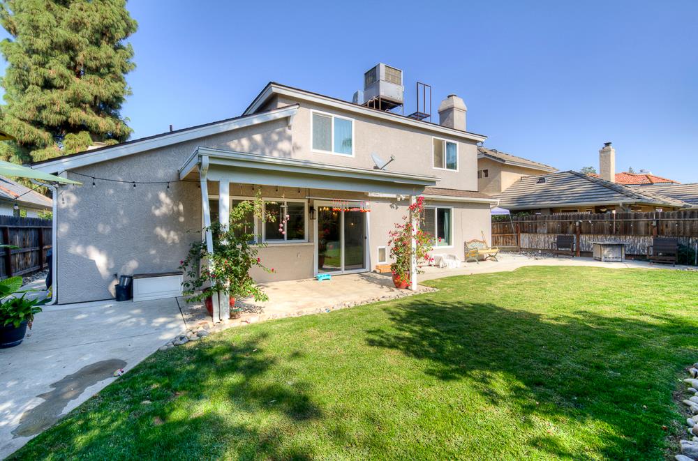 1149 E Salem Ave, Fresno, CA 93720