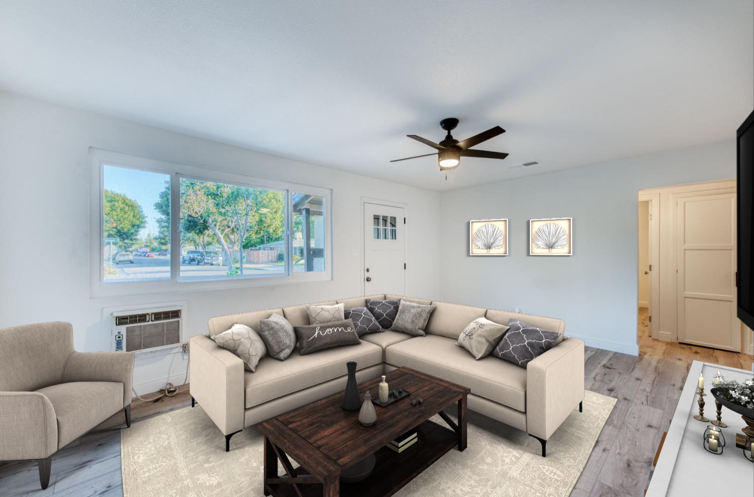 2817 E Indianapolis Ave, Fresno, CA 93726