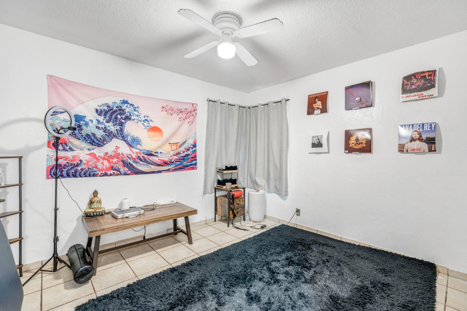 1562 N Fay Ave, Fresno, CA 93728