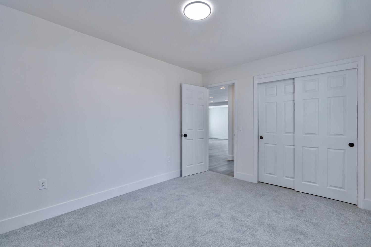 227 E Pine, Fresno, CA 93728