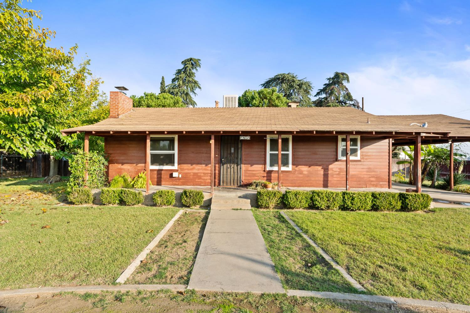 4785 E Andrews Ave, Fresno, CA 93726