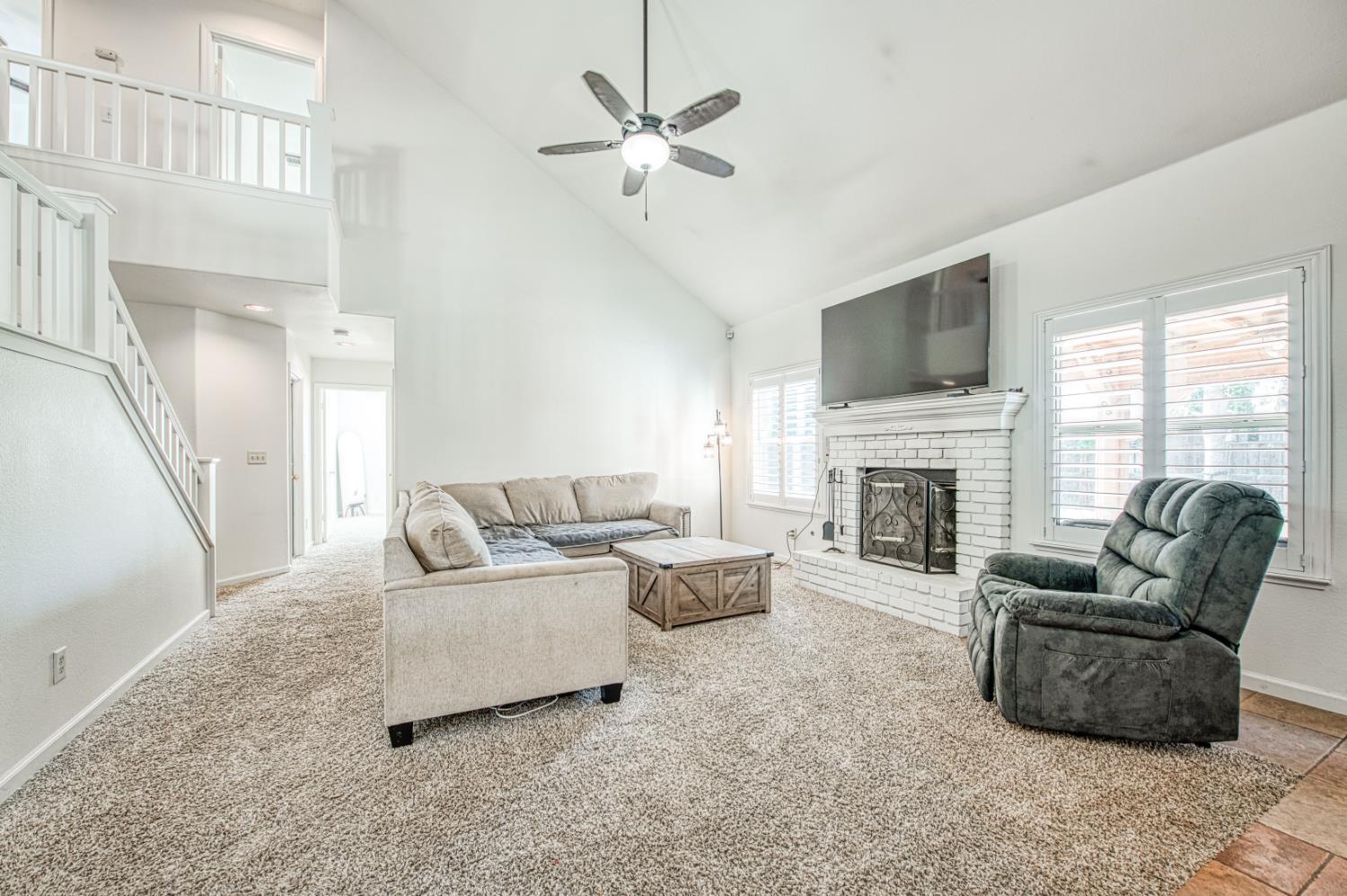 10183 N Backer Ave, Fresno, CA 93730