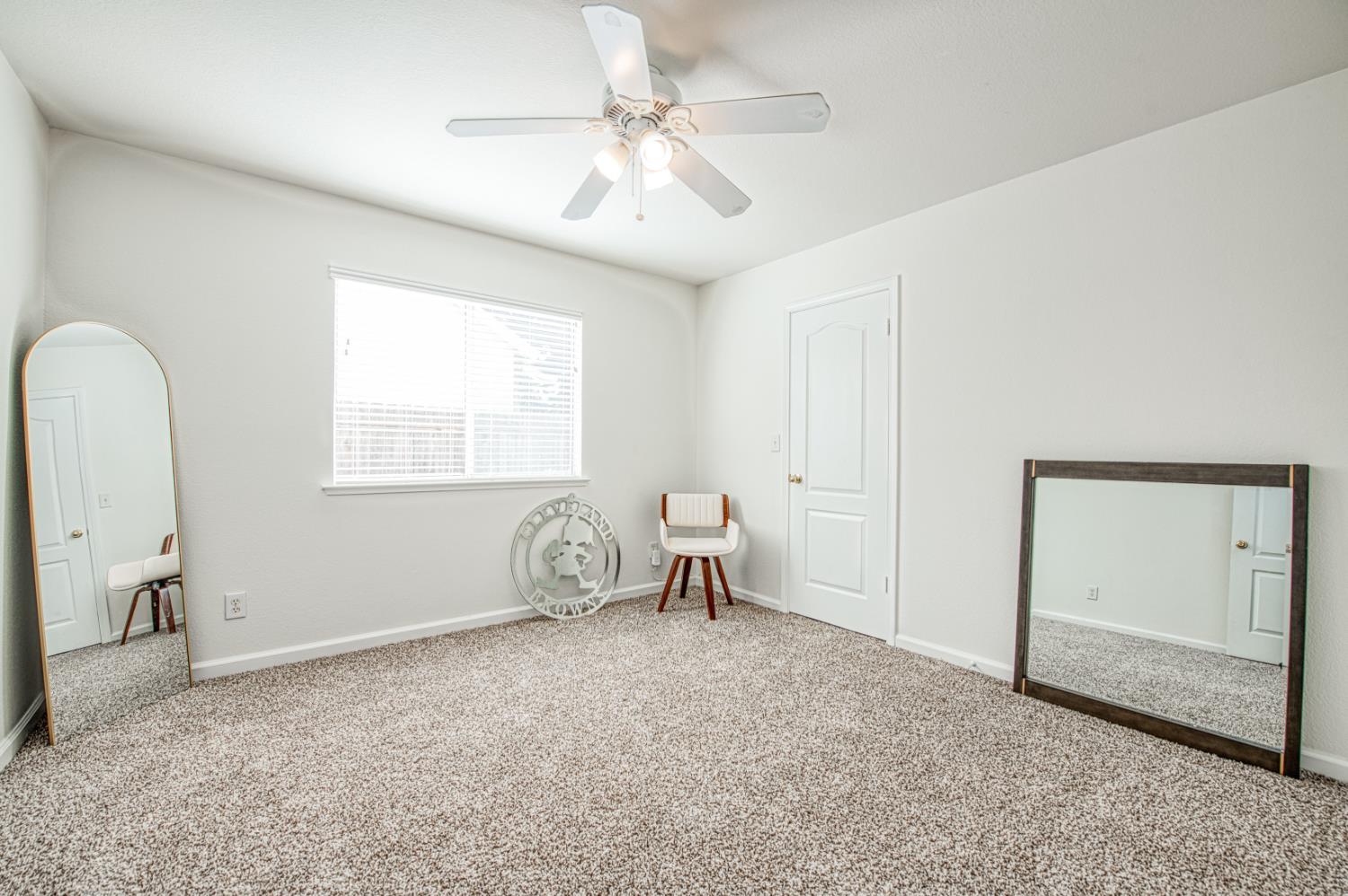 10183 N Backer Ave, Fresno, CA 93730