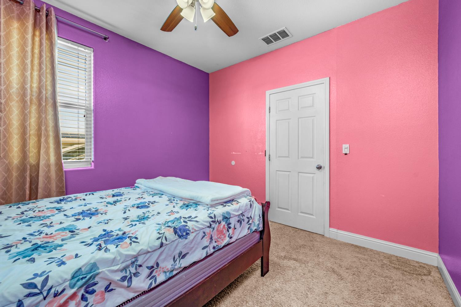 2302 N Jason Ave, Fresno, CA 93737