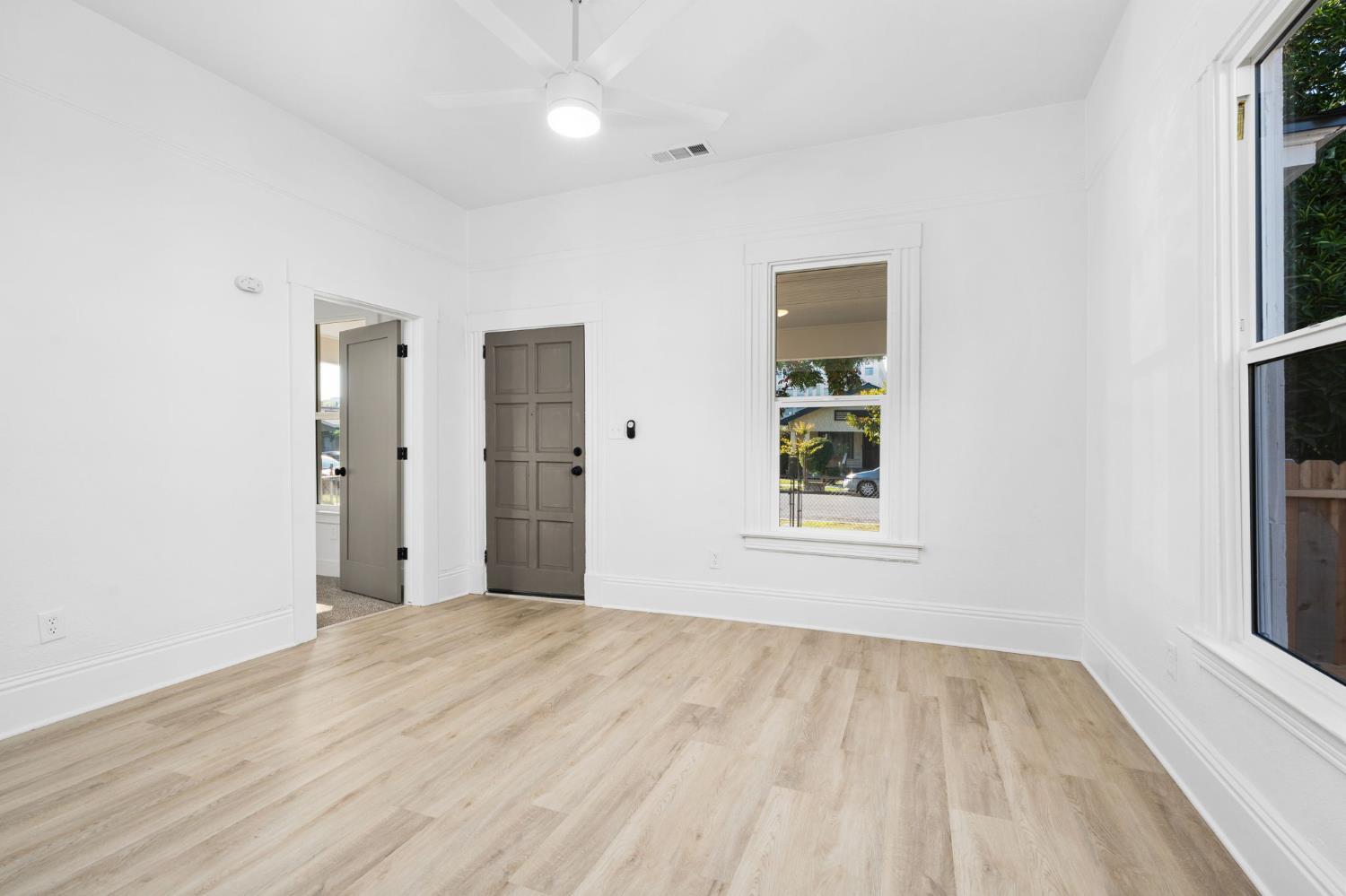 244 N U St, Fresno, CA 93701