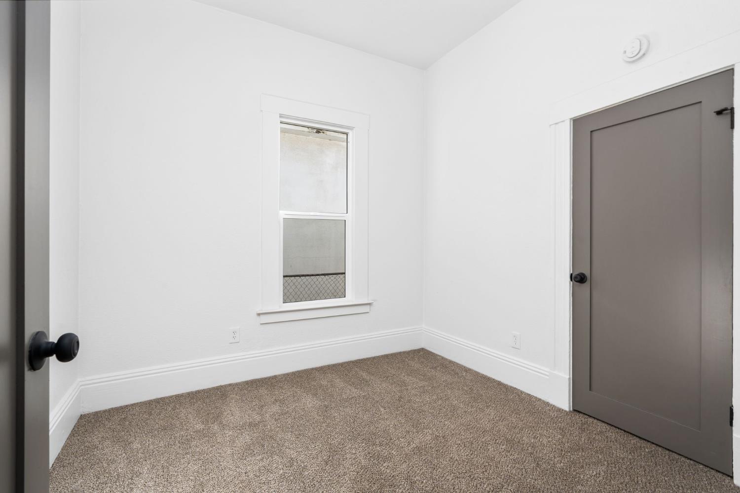 244 N U St, Fresno, CA 93701