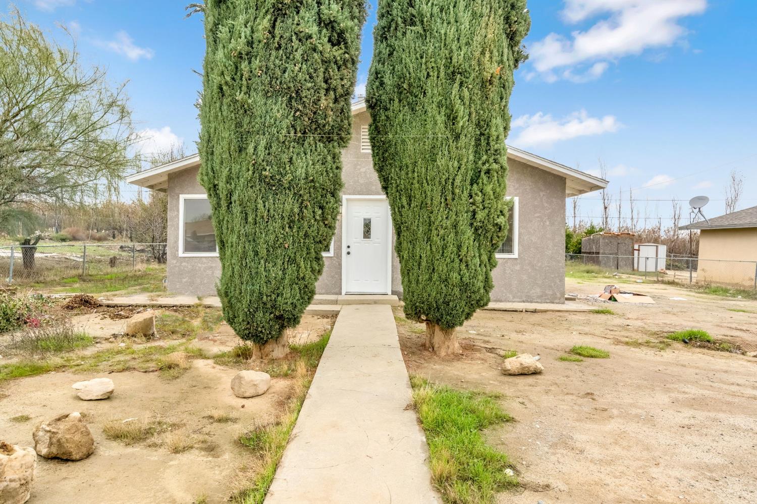 33238 W Hidalgo Ave, Cantua Creek, CA 93608