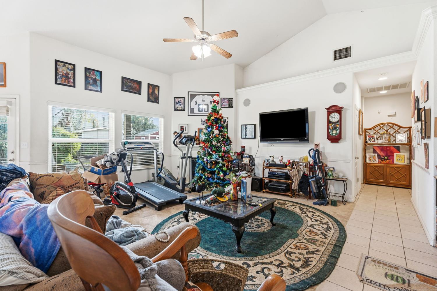 6540 N Bain Ave, Fresno, CA 93722