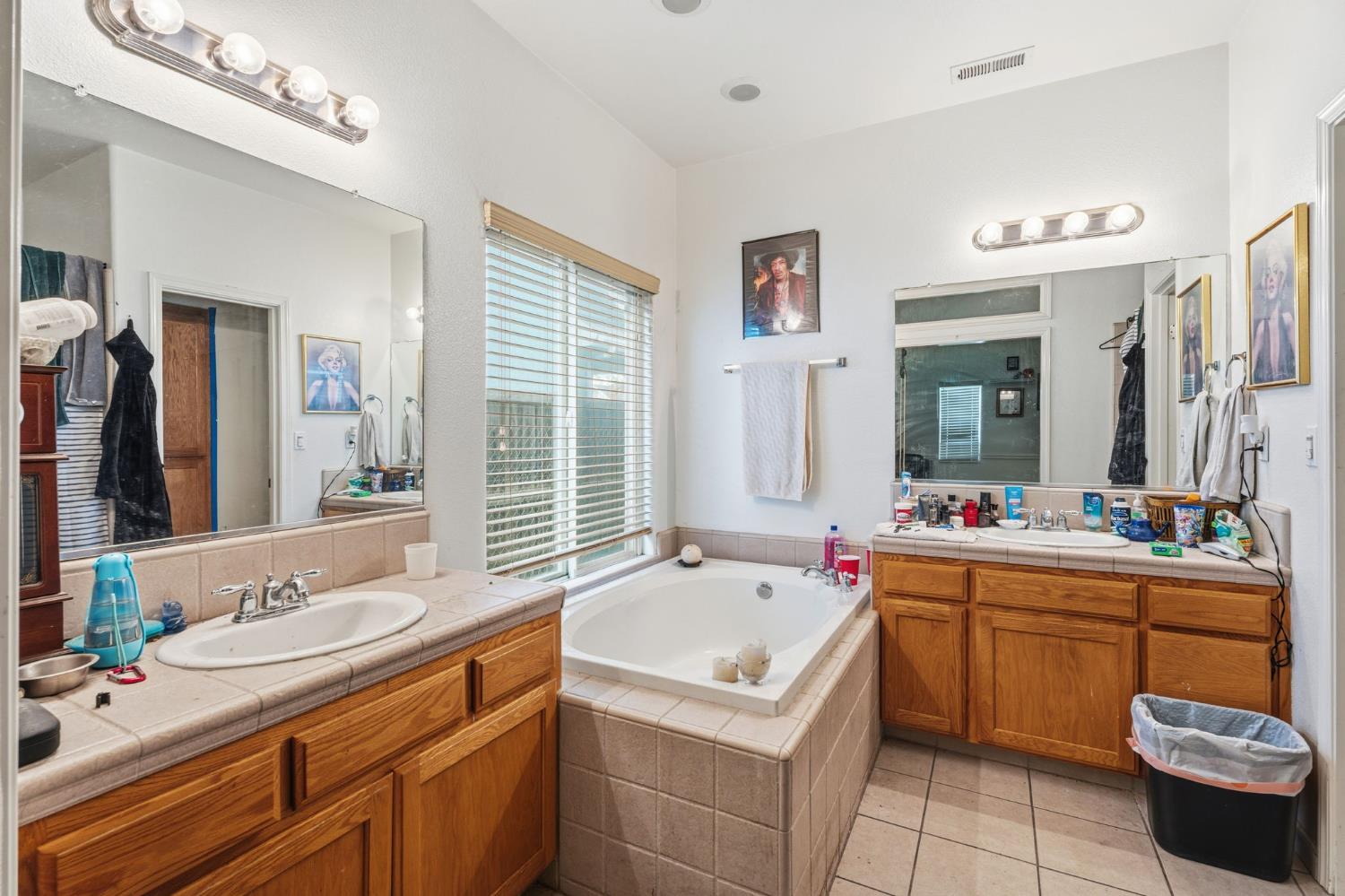 6540 N Bain Ave, Fresno, CA 93722