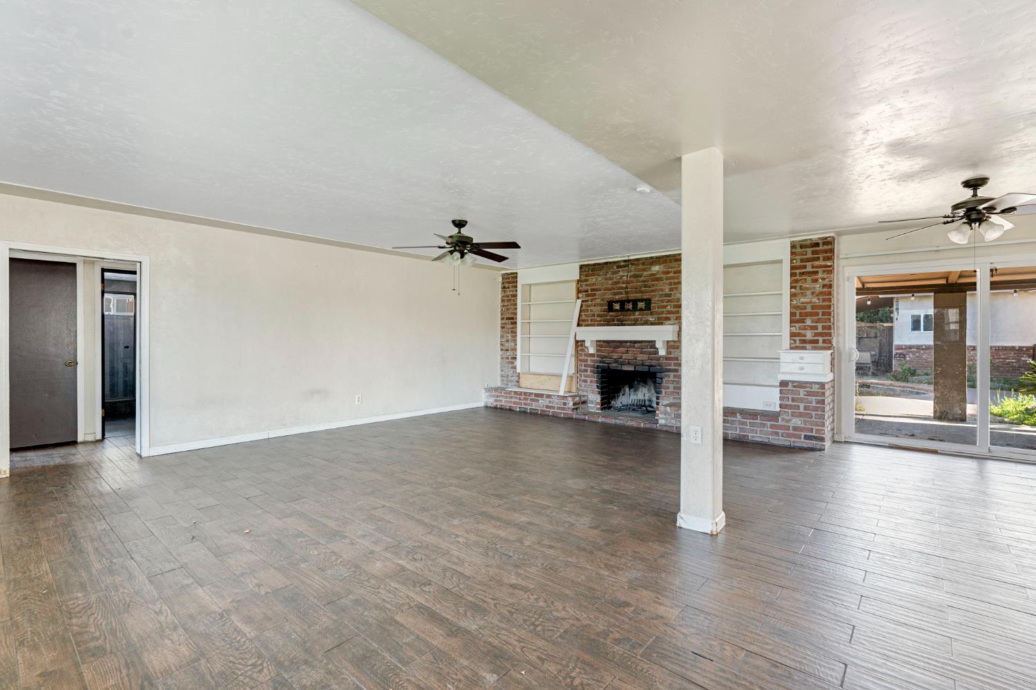 2146 N Maple Ave, Fresno, CA 93703