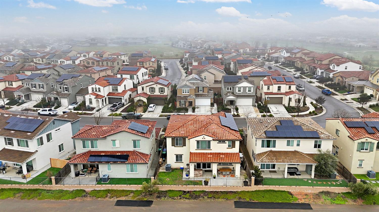 4240 Hillside Rd, Madera, CA 93636