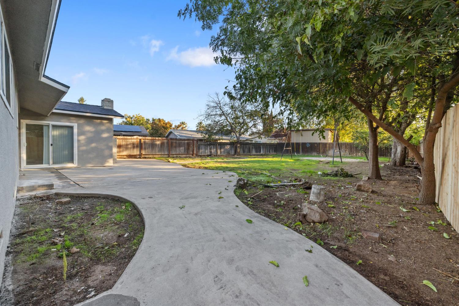 5374 N Santa Fe Ave, Fresno, CA 93711