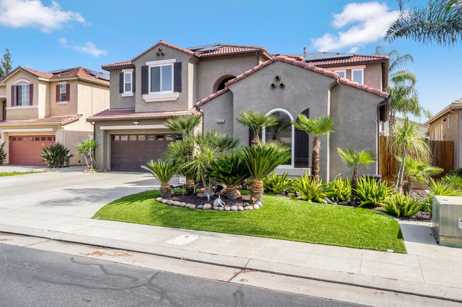 8340 N Shallot Way, Fresno, CA 93720