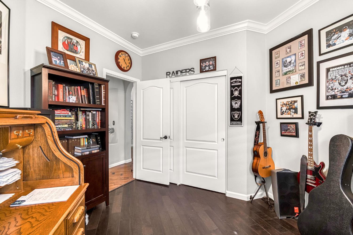 8340 N Shallot Way, Fresno, CA 93720