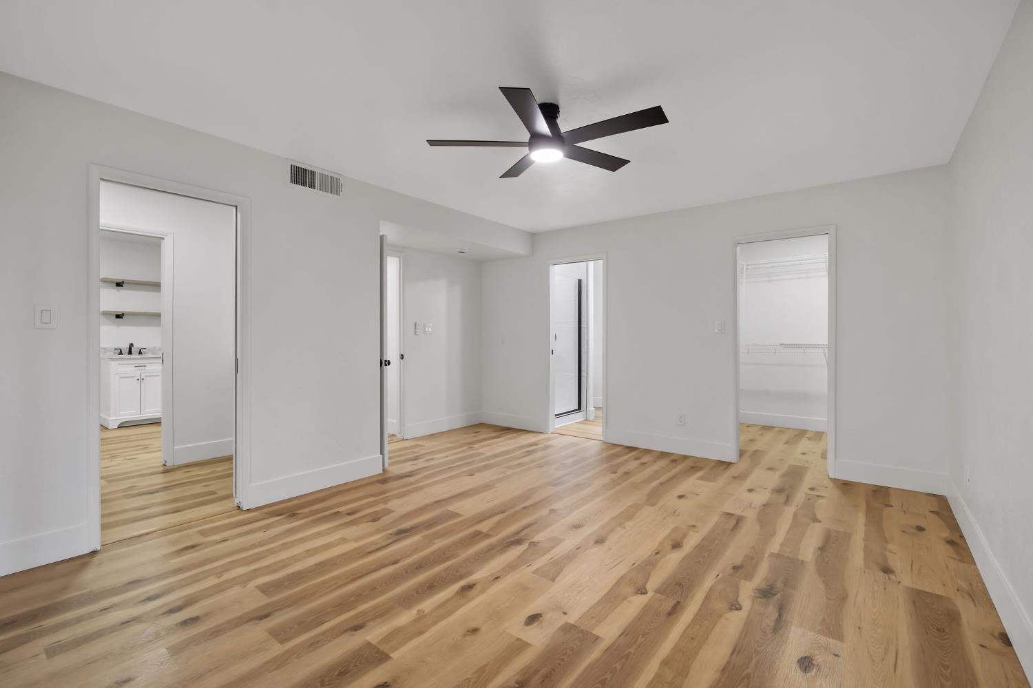 1359 W Millbrae Ave, Fresno, CA 93711