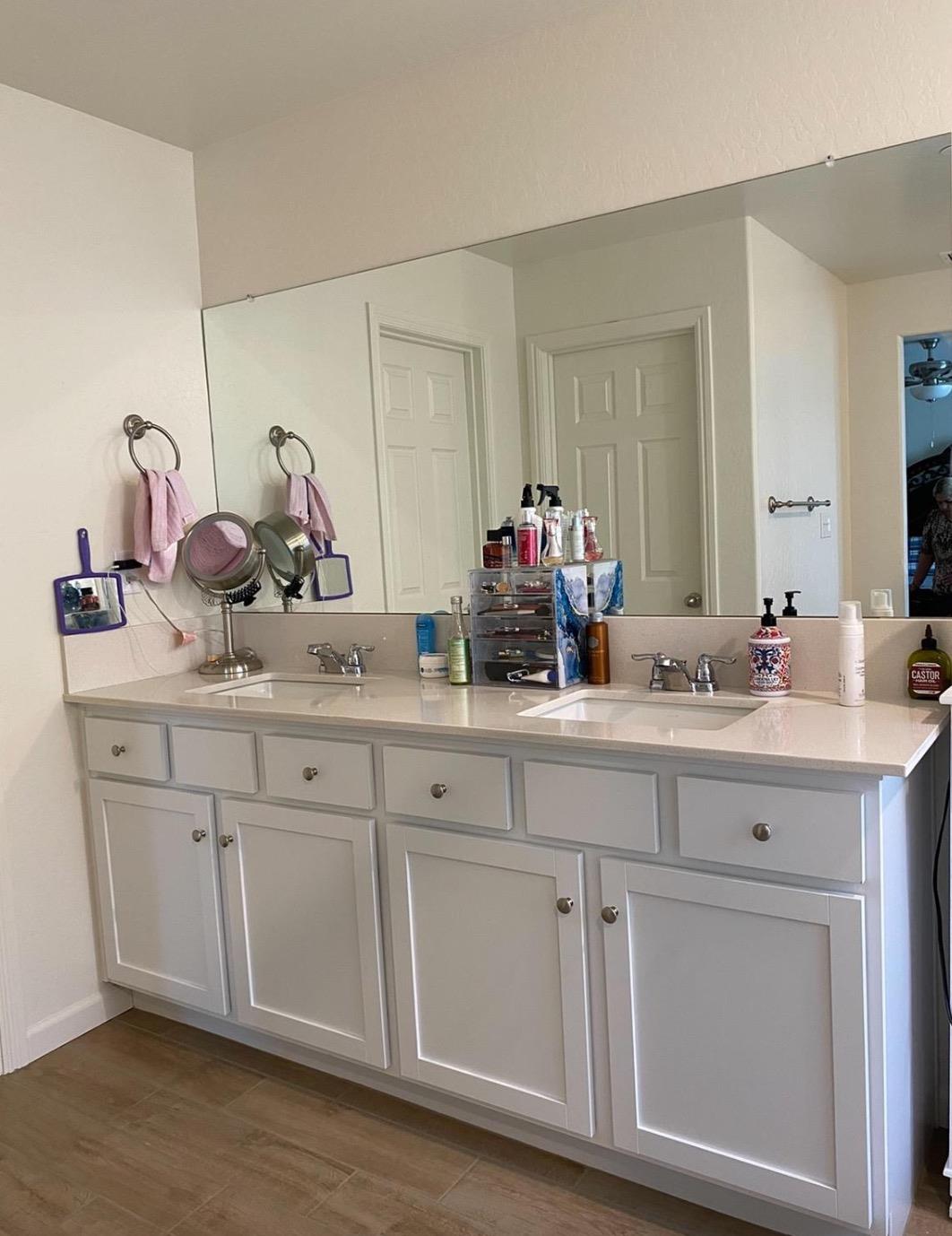 6585 E Huffman Ave, Fresno, CA 93727