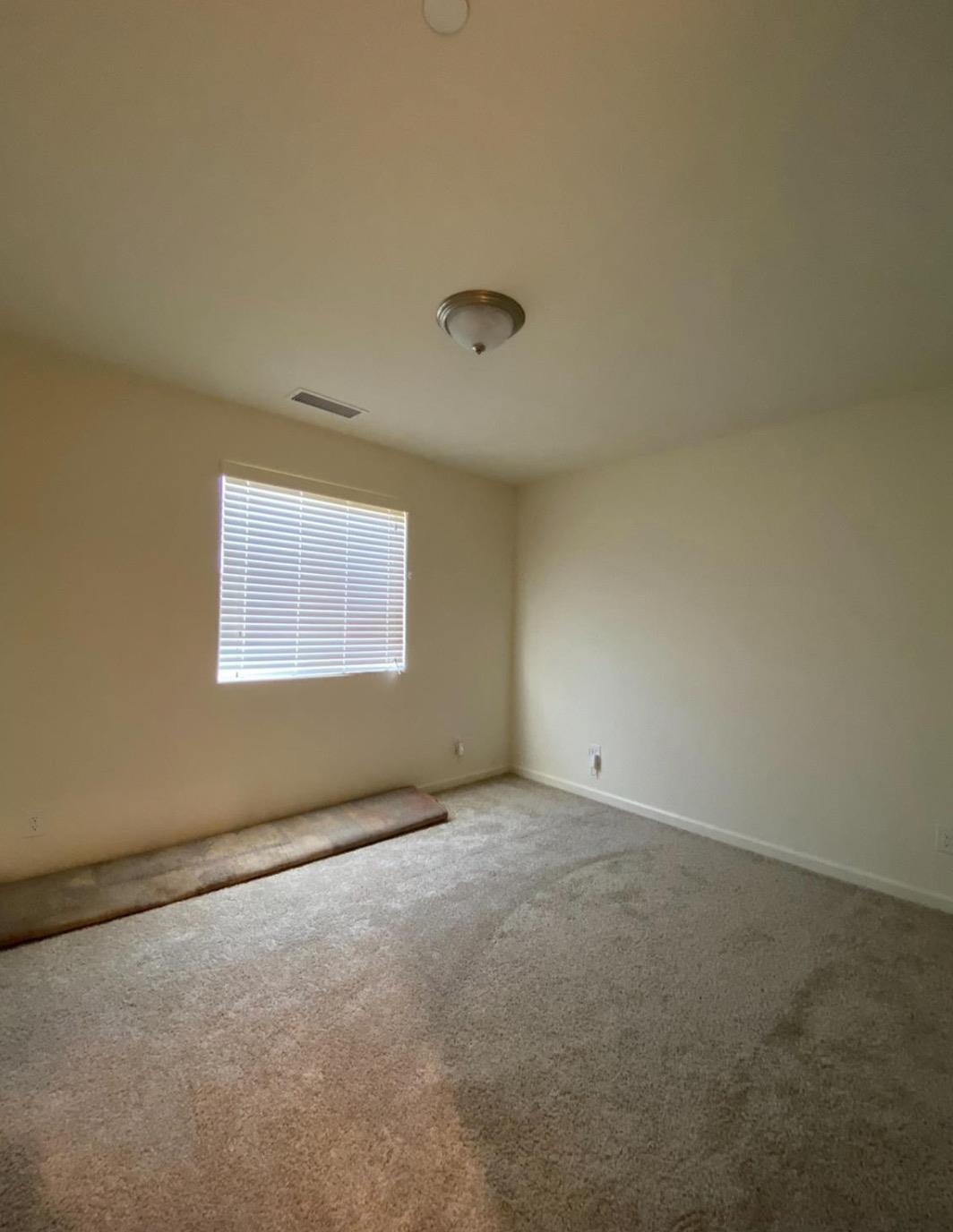 6585 E Huffman Ave, Fresno, CA 93727