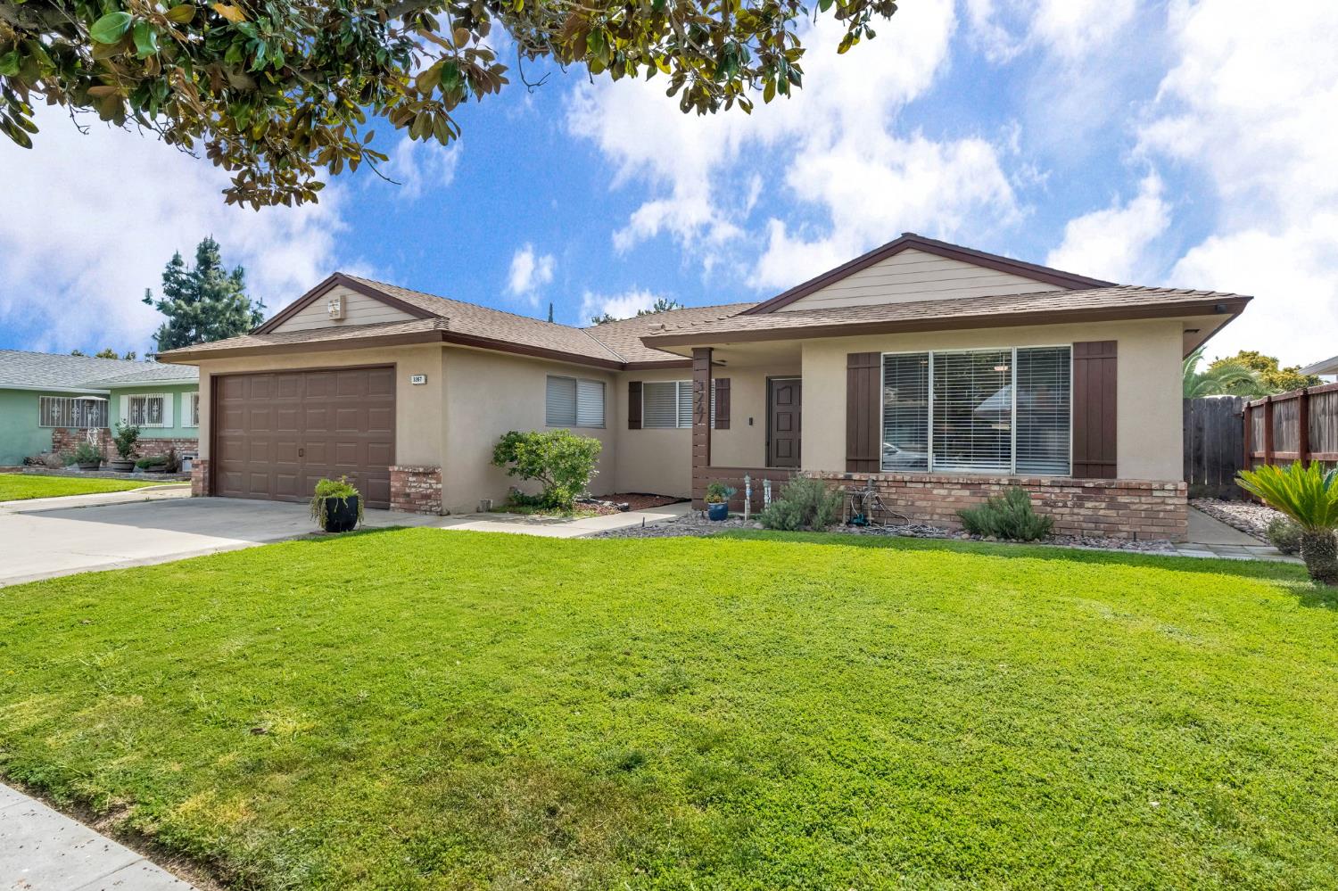 3267 W Rialto Ave, Fresno, CA 93722