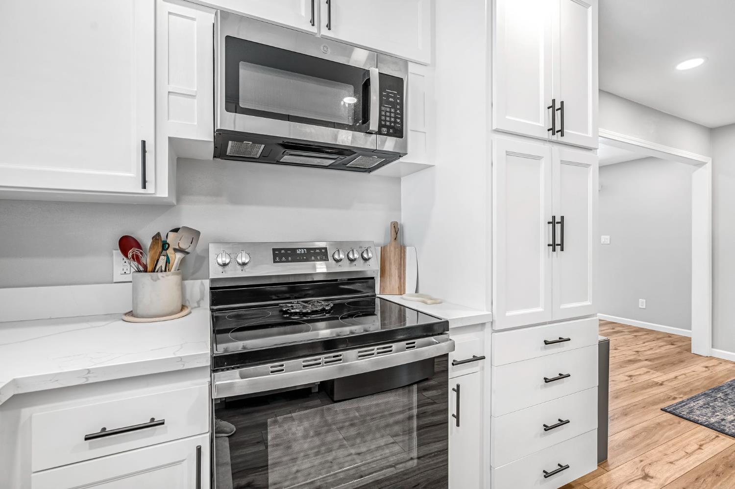 3267 W Rialto Ave, Fresno, CA 93722