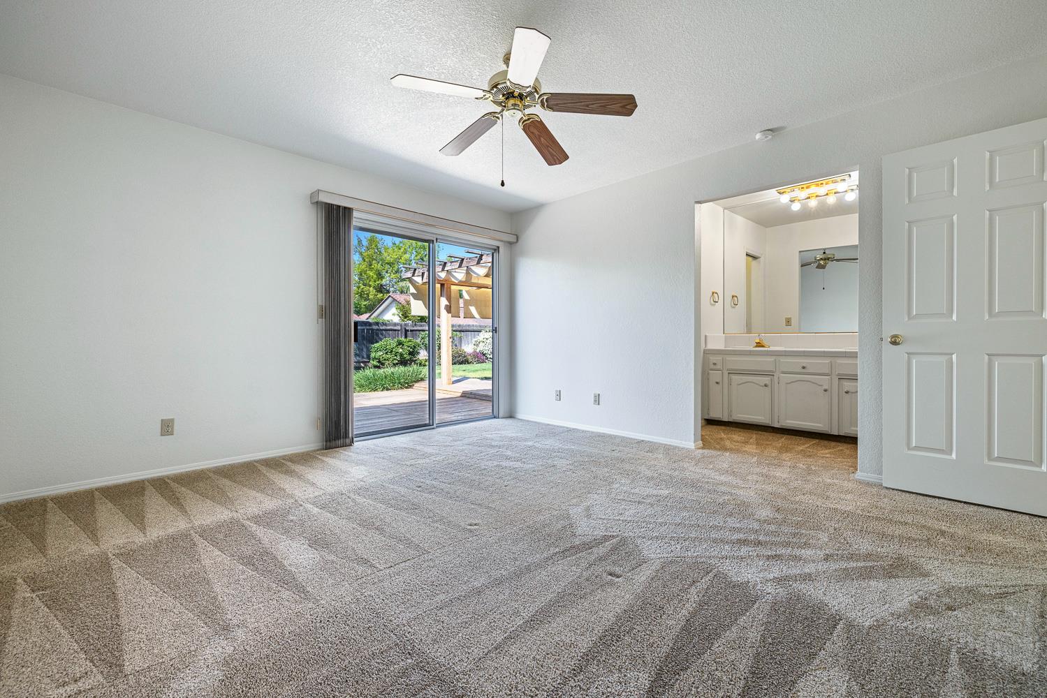 6363 N Gilroy Ave, Fresno, CA 93722