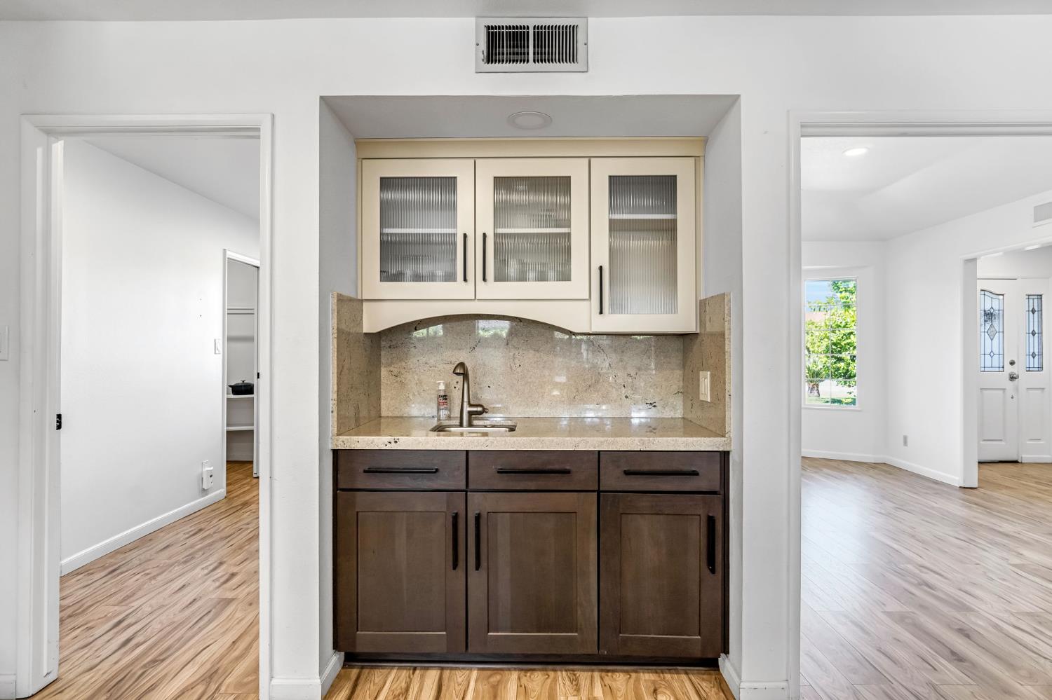 7656 N Hayston Ave, Fresno, CA 93720