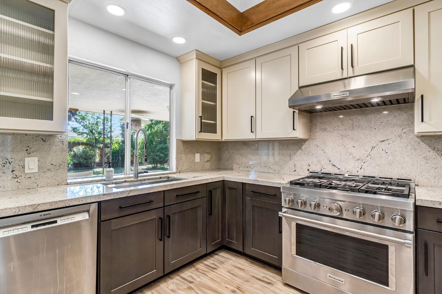 7656 N Hayston Ave, Fresno, CA 93720