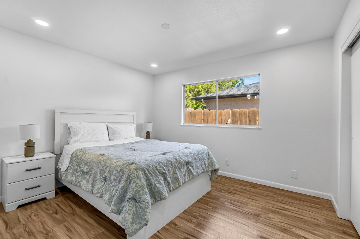 7656 N Hayston Ave, Fresno, CA 93720