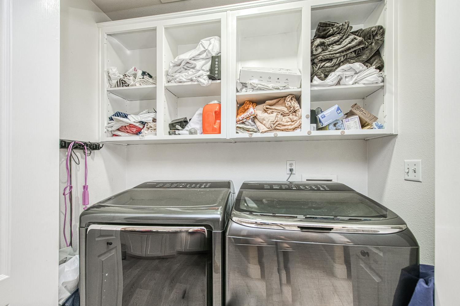 10373 N Baird Ave, Fresno, CA 93730