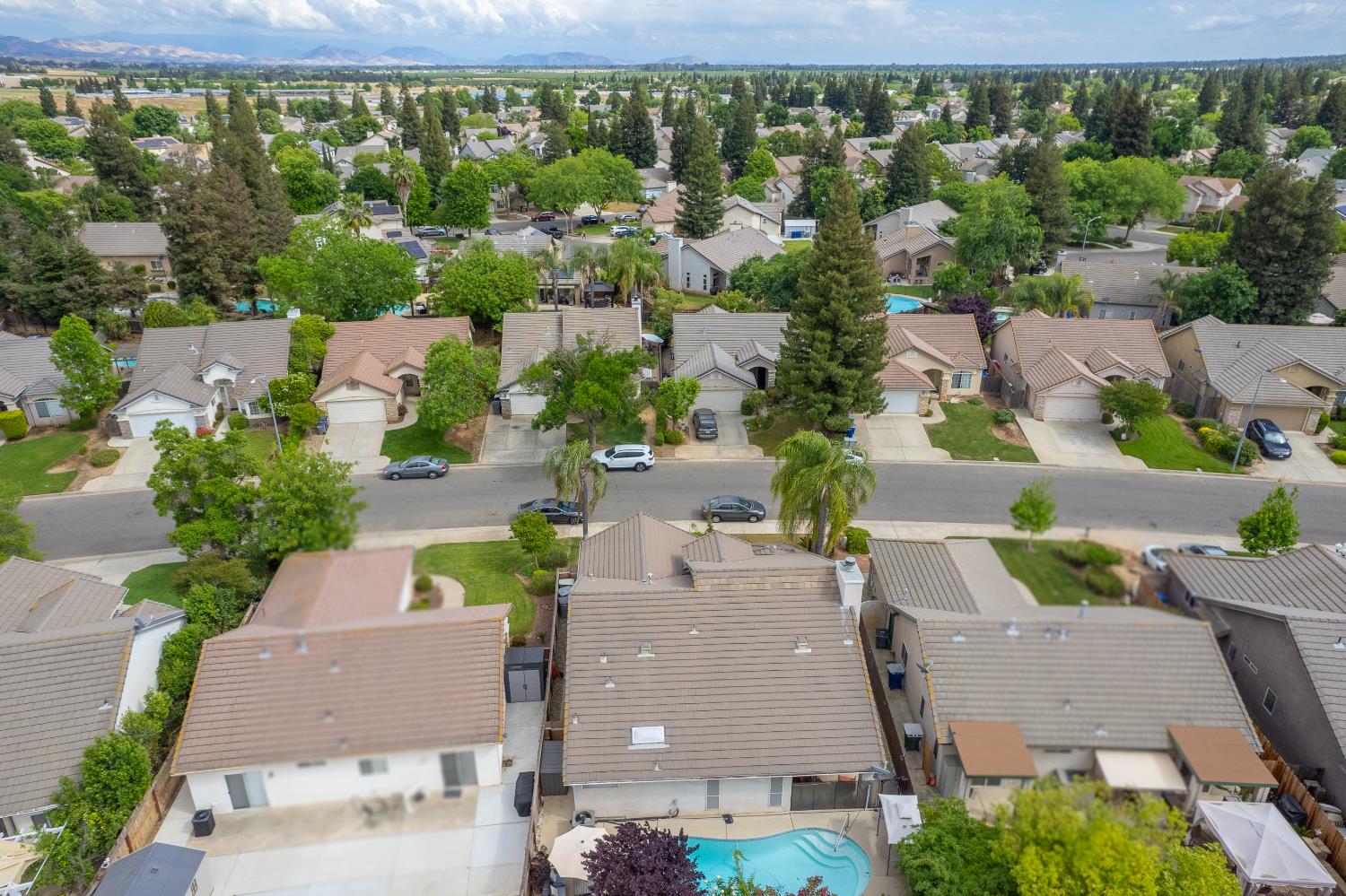 10373 N Baird Ave, Fresno, CA 93730