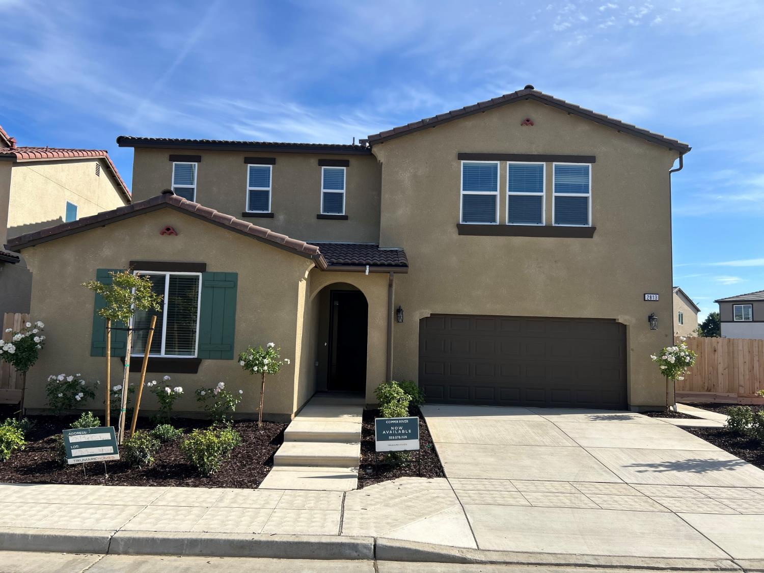 2813 E Corteza Dr, Fresno, CA 93730