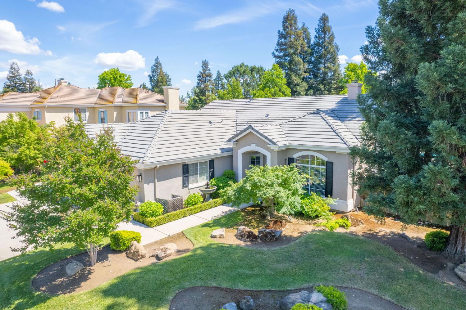 10621 N Pierpont Cir, Fresno, CA 93730