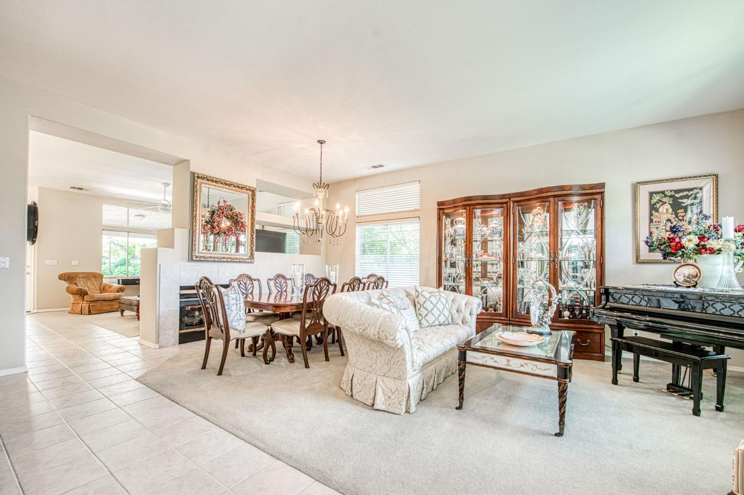 10621 N Pierpont Cir, Fresno, CA 93730